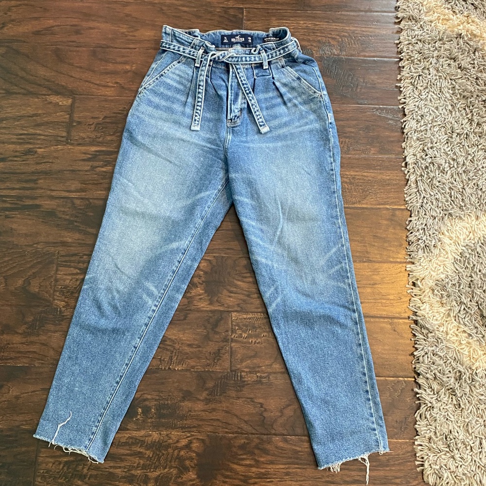 hollister mom jeans